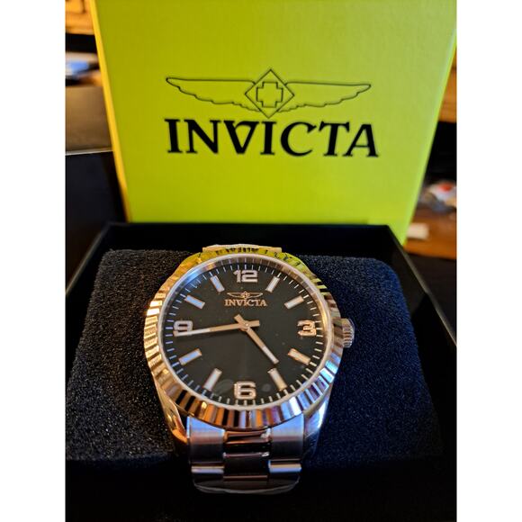 INVICTA Specialty Men's Watch 43mm 49683 Black Dial Silver Tone Band - Picture 1 of 3